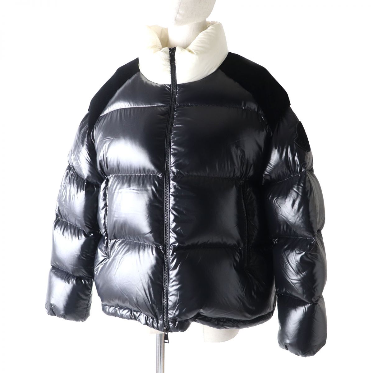 Moncler CHOUELLE Velour Down Jacket Black White