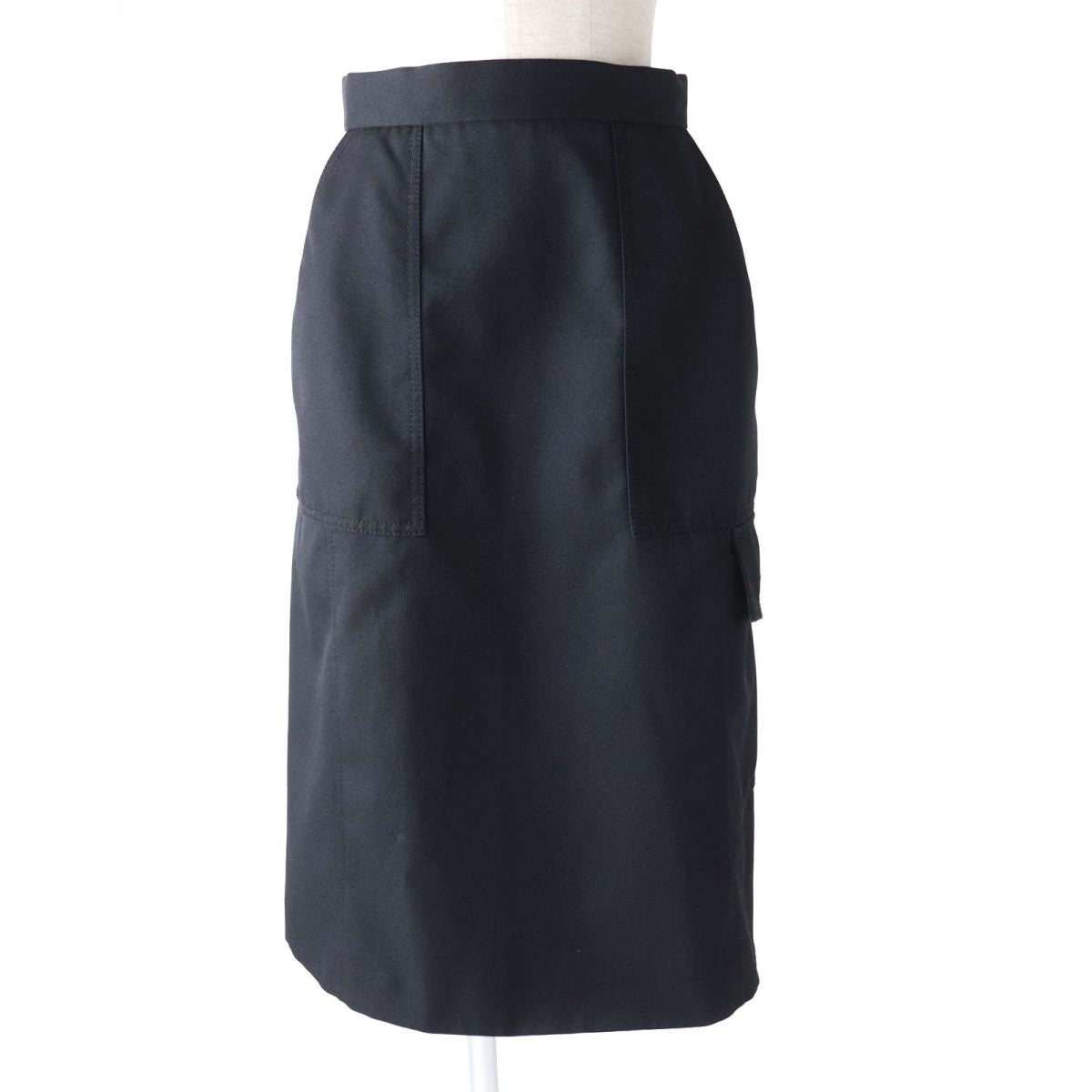 Moncler Women's Logo Button Cargo Skirt, Black