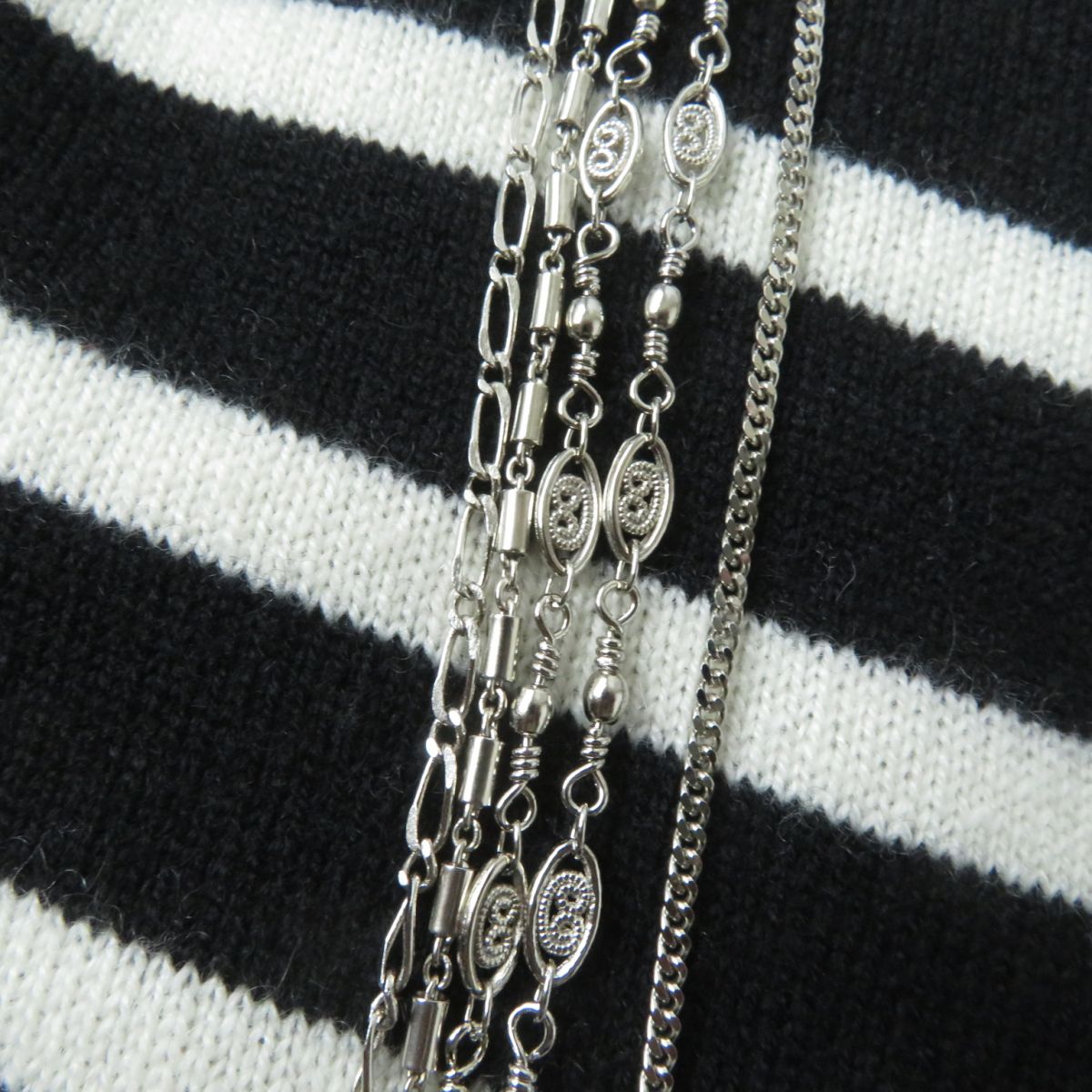 Chanel Cashmere Beads Chain COCO Mark Knit