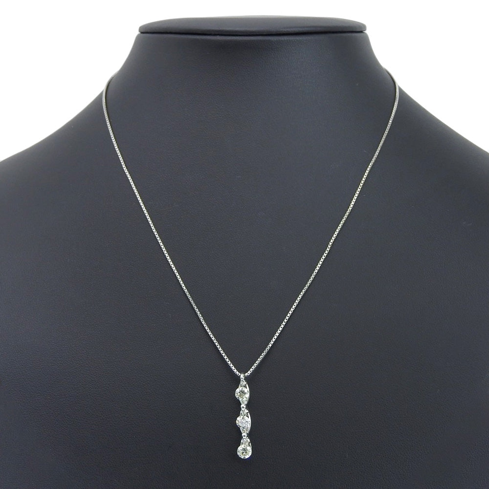 K18 White Gold Diamond Necklace