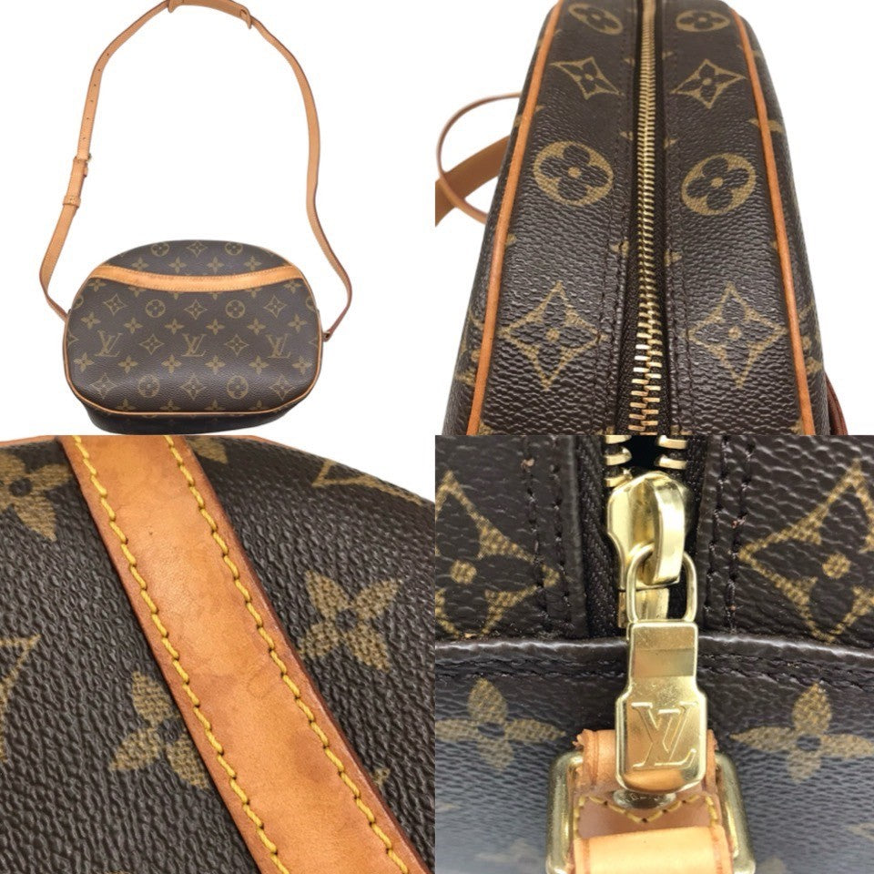 Louis Vuitton Monogram Canvas Crossbody Bag M51221 in Very Good Condition