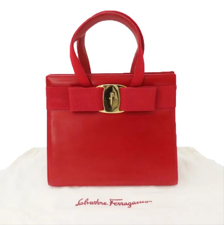 Salvatore Ferragamo Leather Handbag BA214178