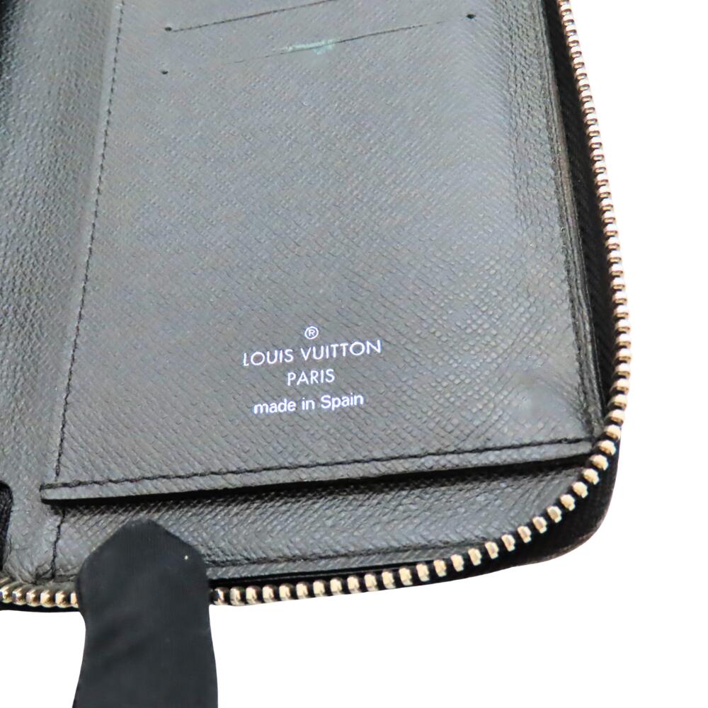 Louis Vuitton Zippy Wallet Vertical