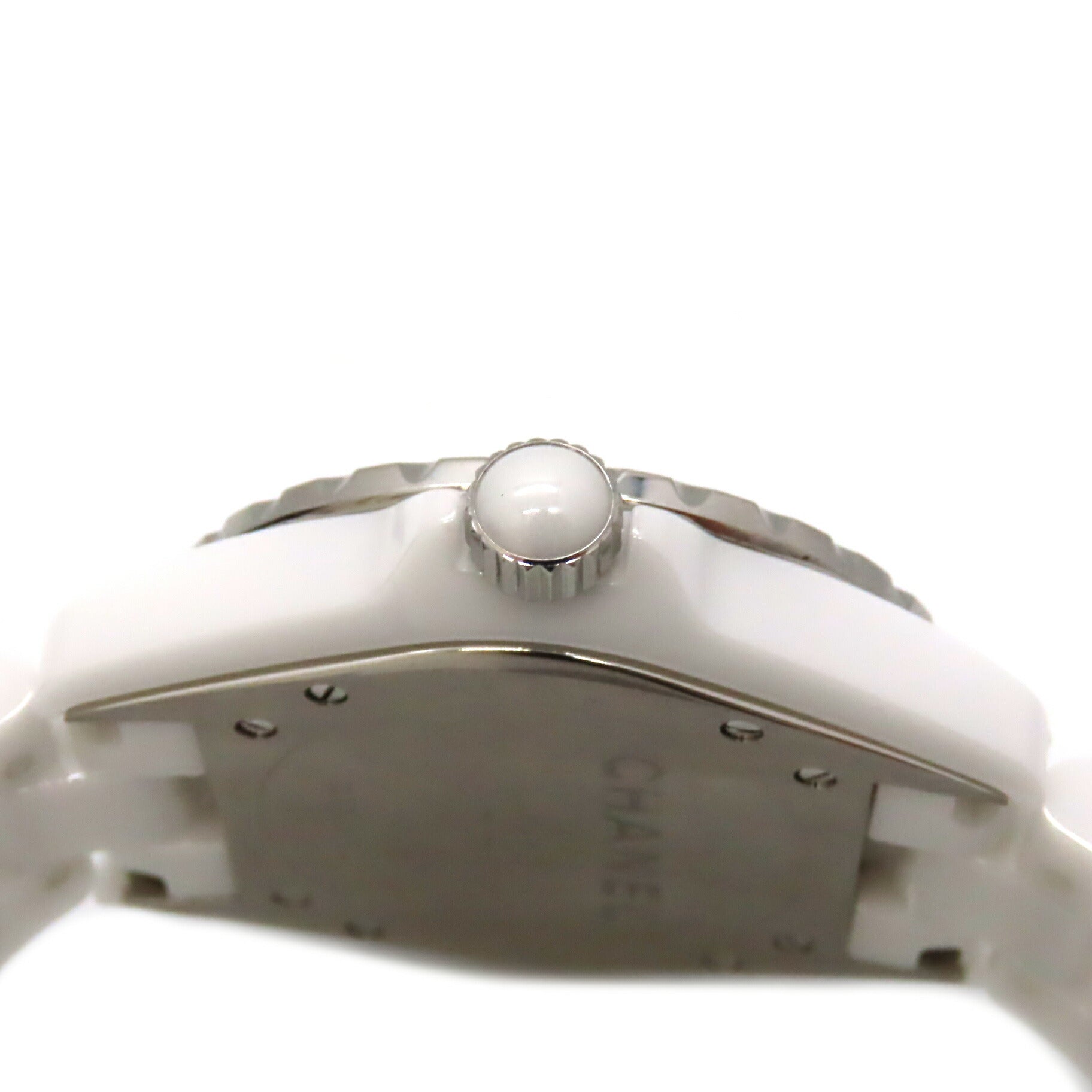 Chanel J12 Ceramic White Shell Quartz Watch