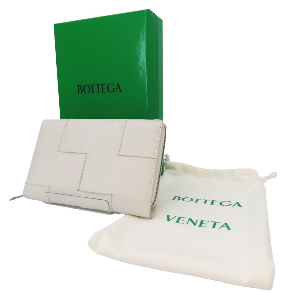 Bottega Veneta Leather Cassette Zip Wallet