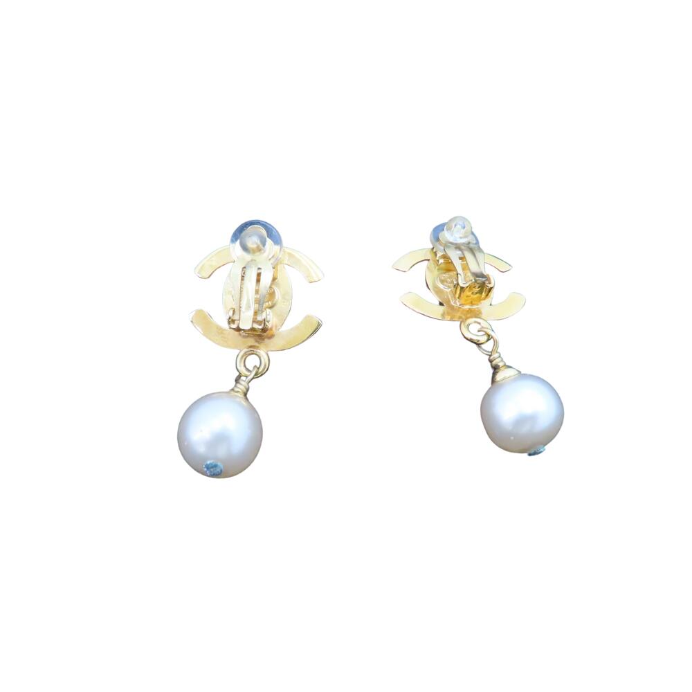 Chanel Coco Mark Pearl Vintage Earrings