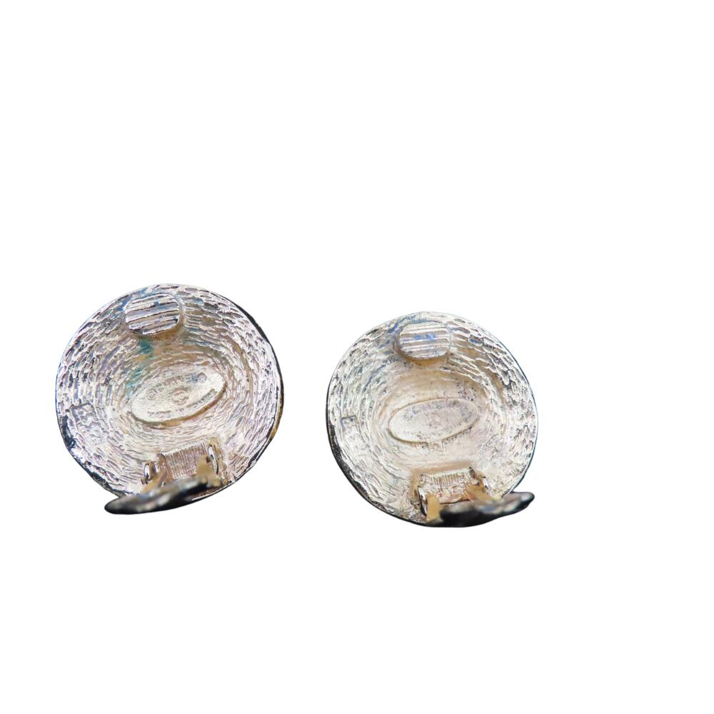 Chanel Vintage Clip-On Earrings