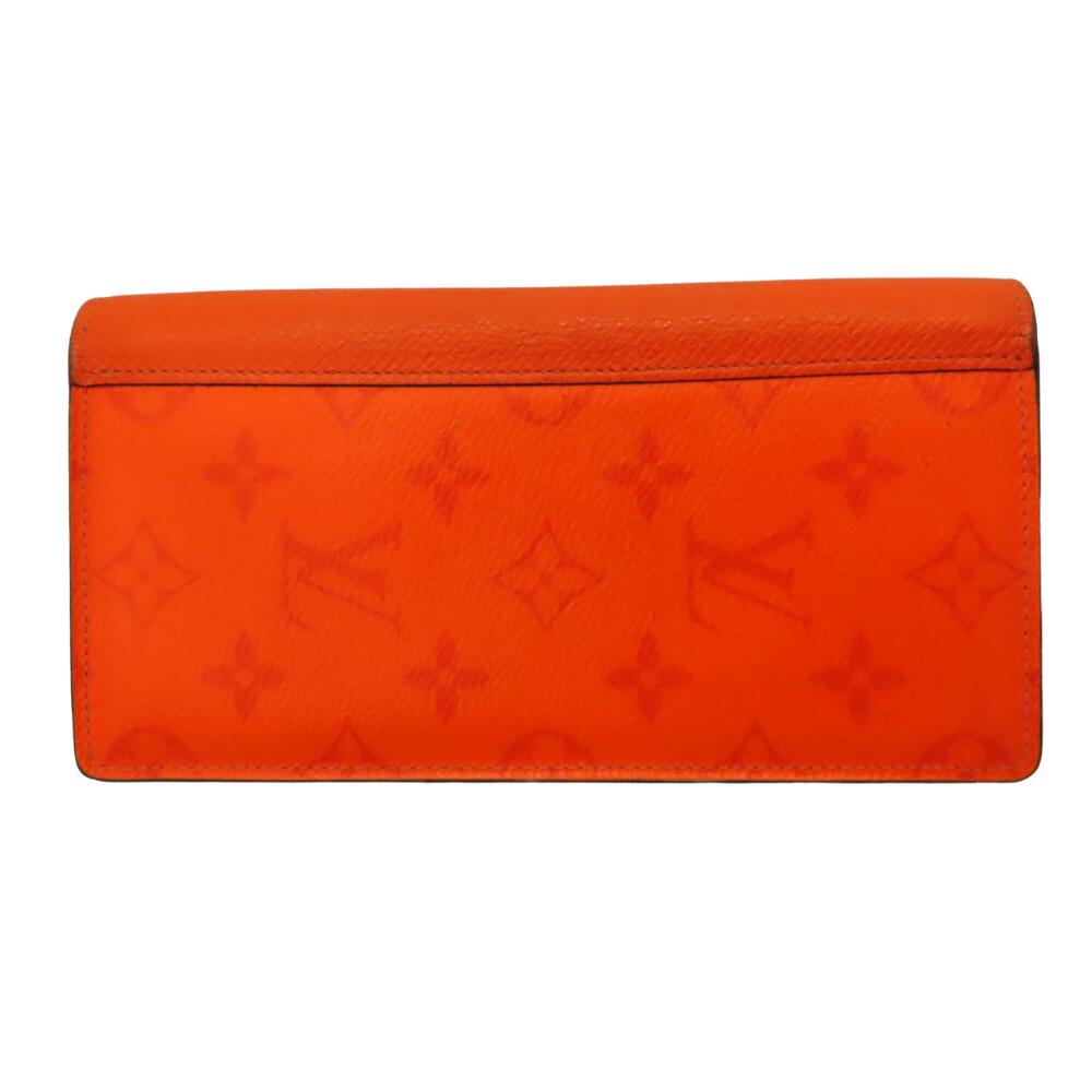 Louis Vuitton Taigarama Portefeuille Brazza Wallet