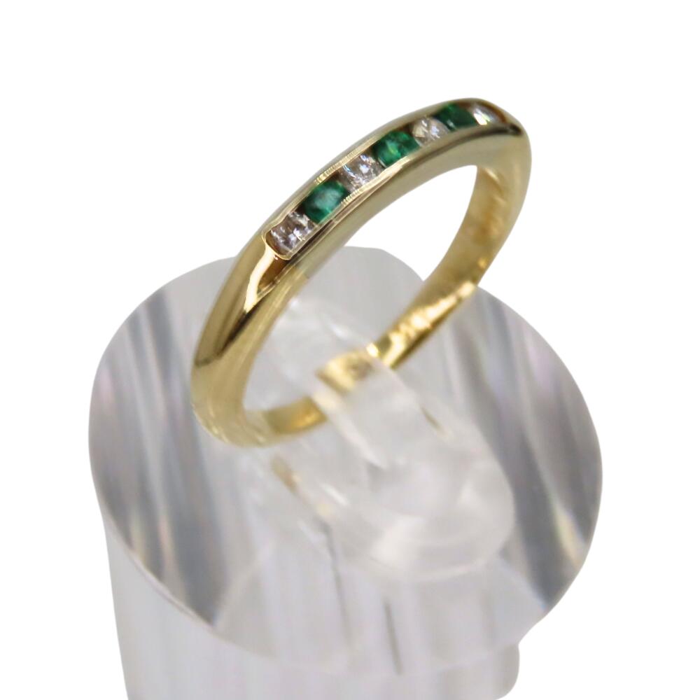 14K Emerald Diamond Ring