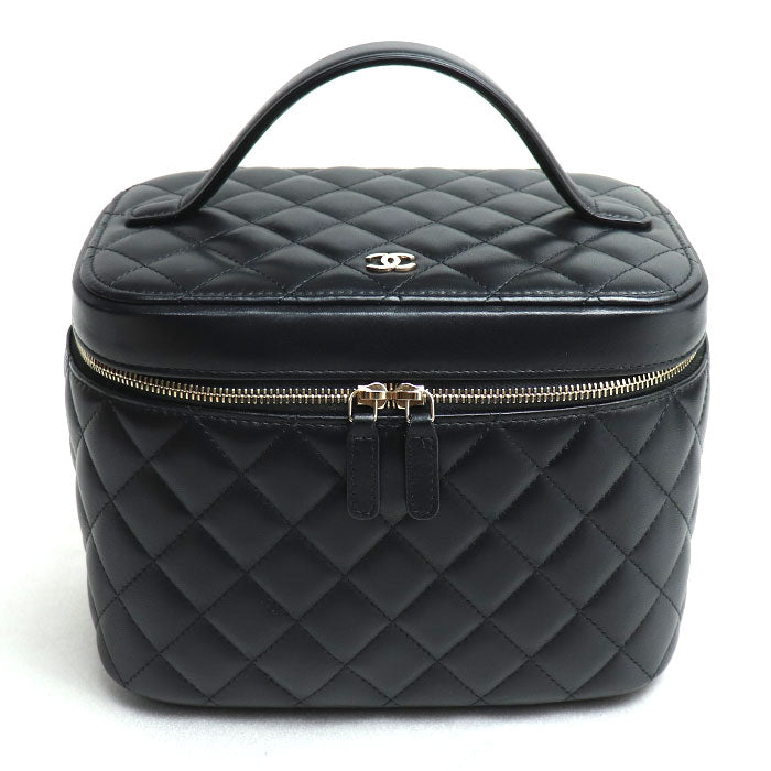 Chanel Vanity Handbag Black A80913