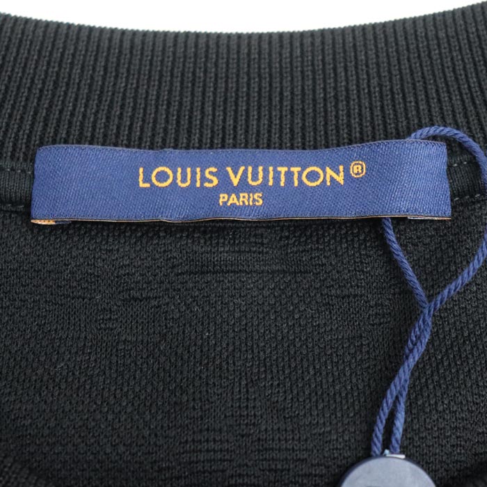 Louis Vuitton Monogram 3D Pocket T-Shirt Black M