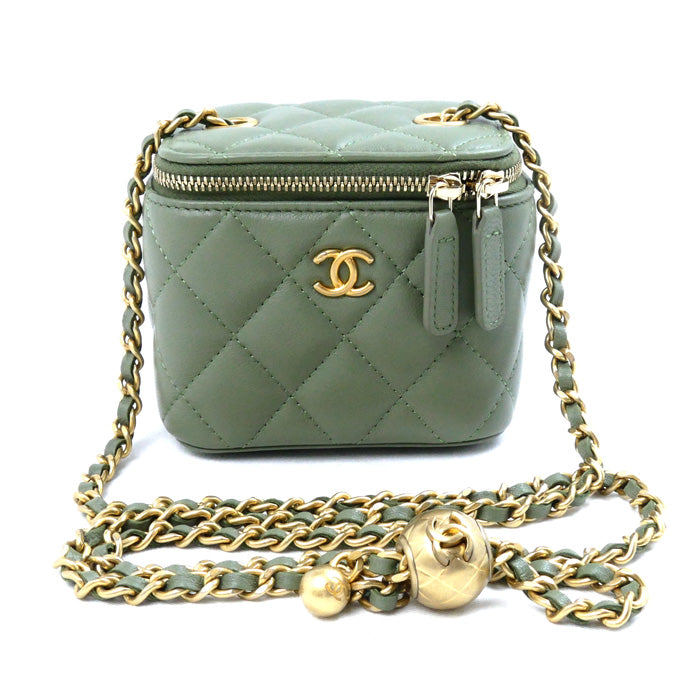 Chanel Matelasse Vanity Small Chain Shoulder Bag