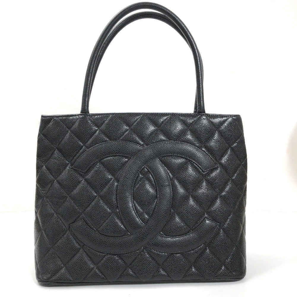 CC Caviar Medallion Tote A01804