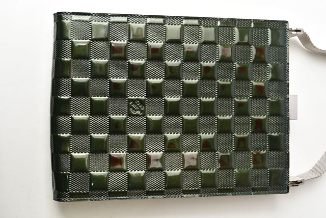 Louis Vuitton Damier Vernis Clutch Bag M92105 in Excellent Condition