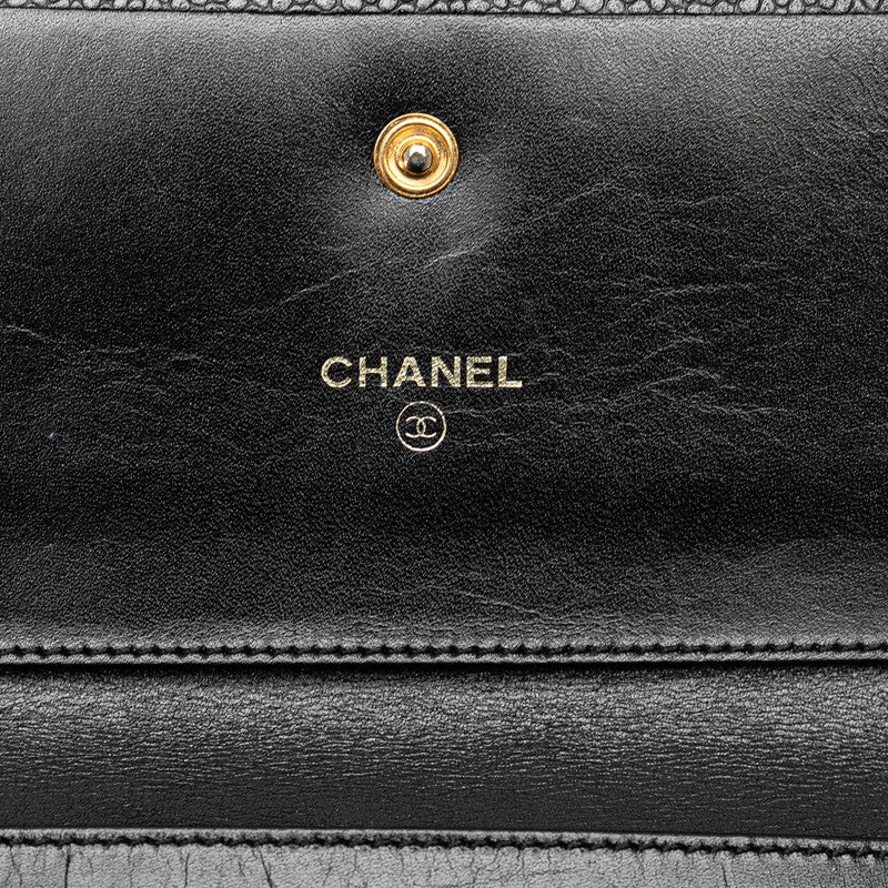 Chanel Caviar Skin Tri-Fold Wallet in Very Good Condition