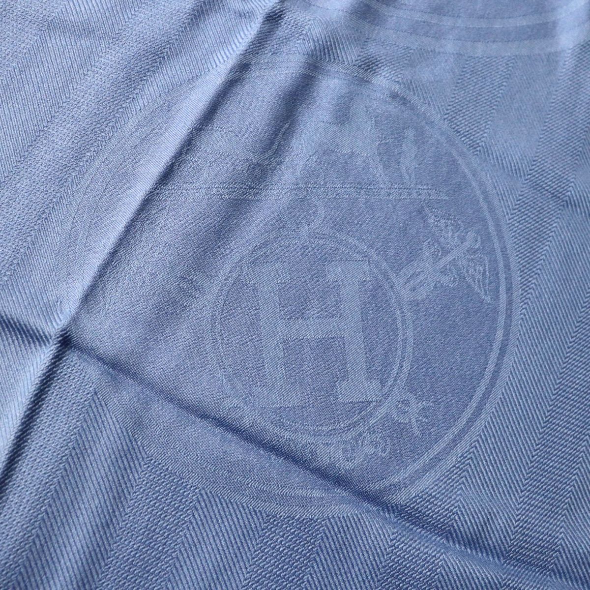 Hermes Etoile New Libris Silk Cashmere Shawl