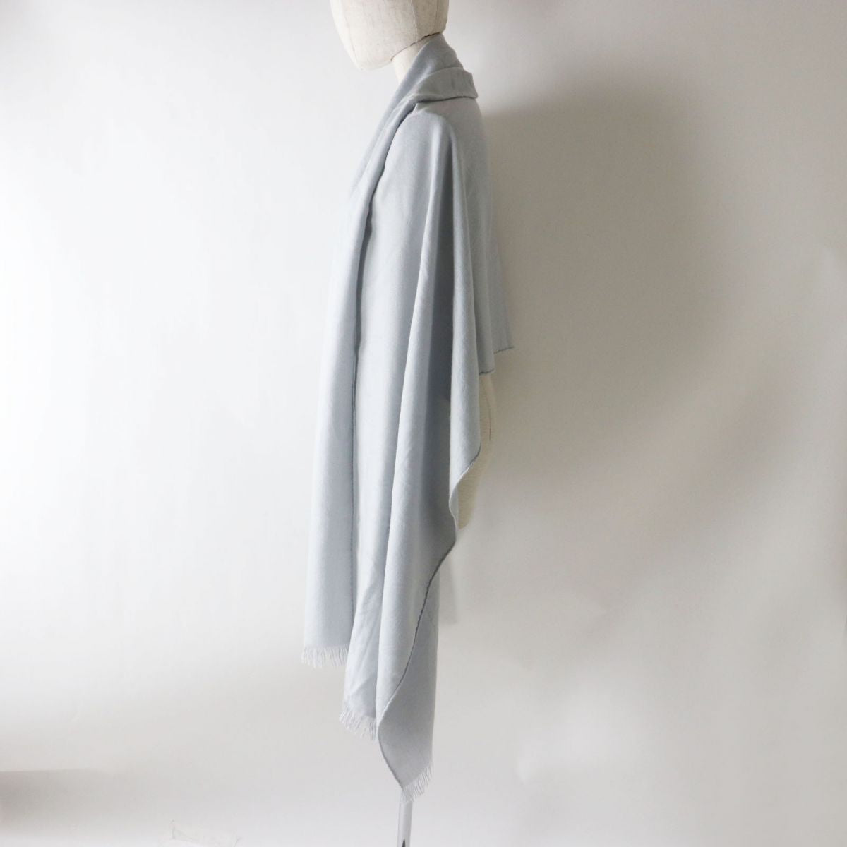 Hermes New Libris Stole/Shawl Cashmere Silk