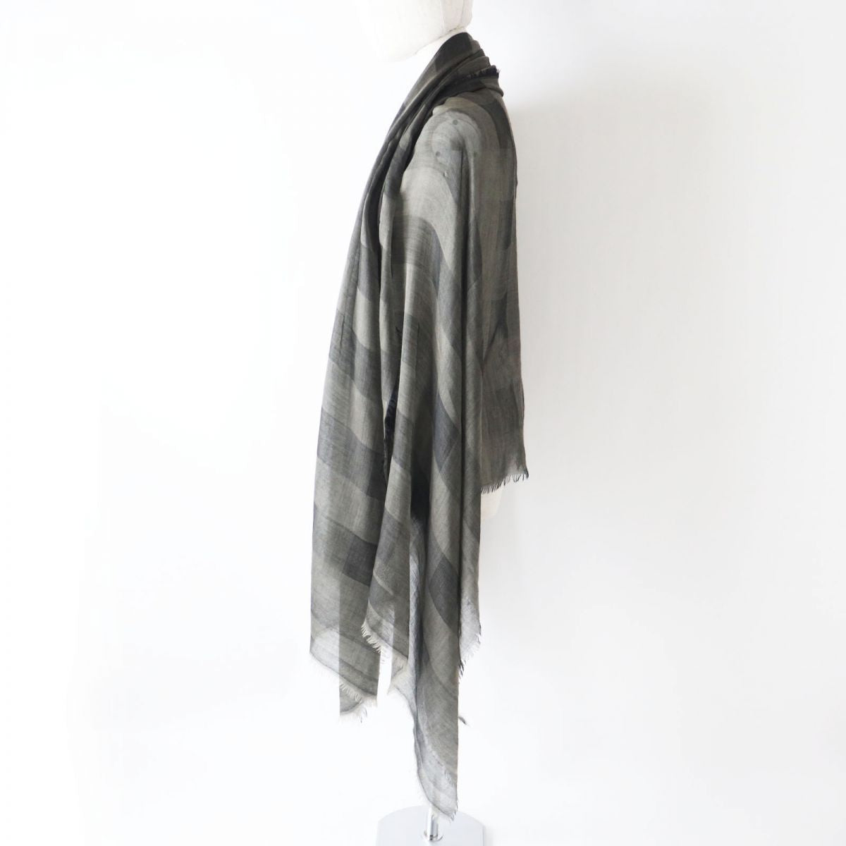 Dior 100% Cashmere Shawl Check Pattern