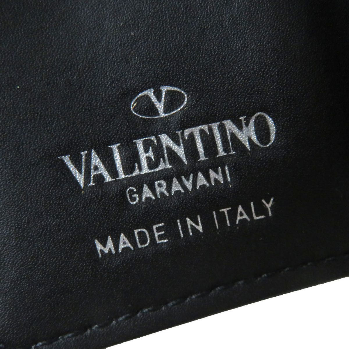 Valentino Garavani Leather Tri-fold Wallet Black