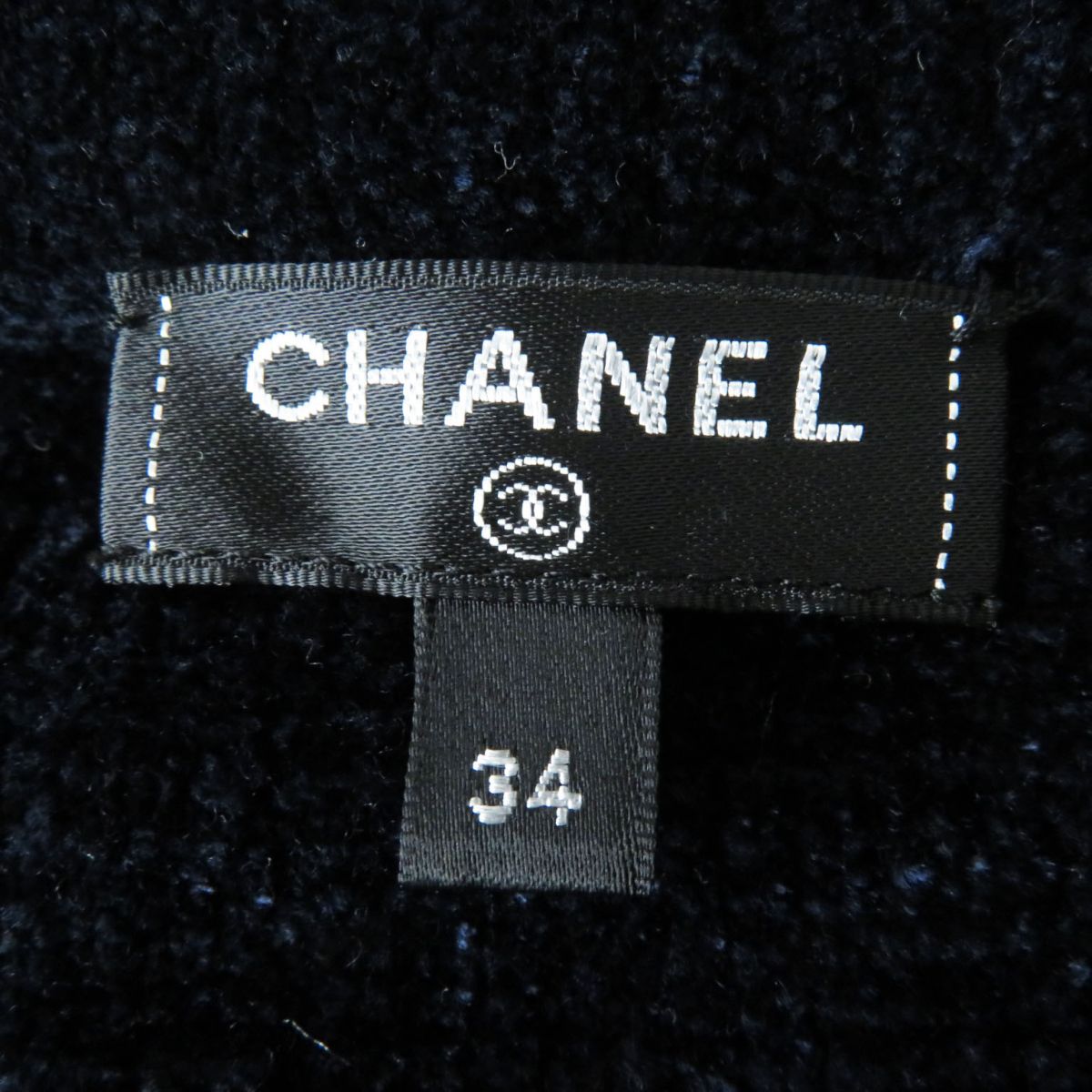 Chanel COCO Mark Button Velvet Tweed Pullover