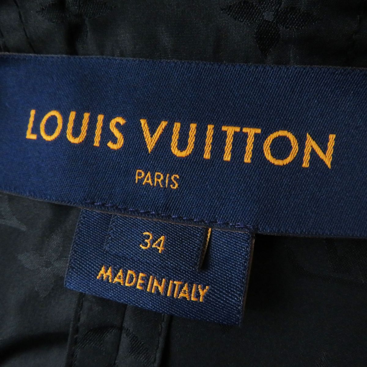 Louis Vuitton Women's Sleeveless Parka Cape Black