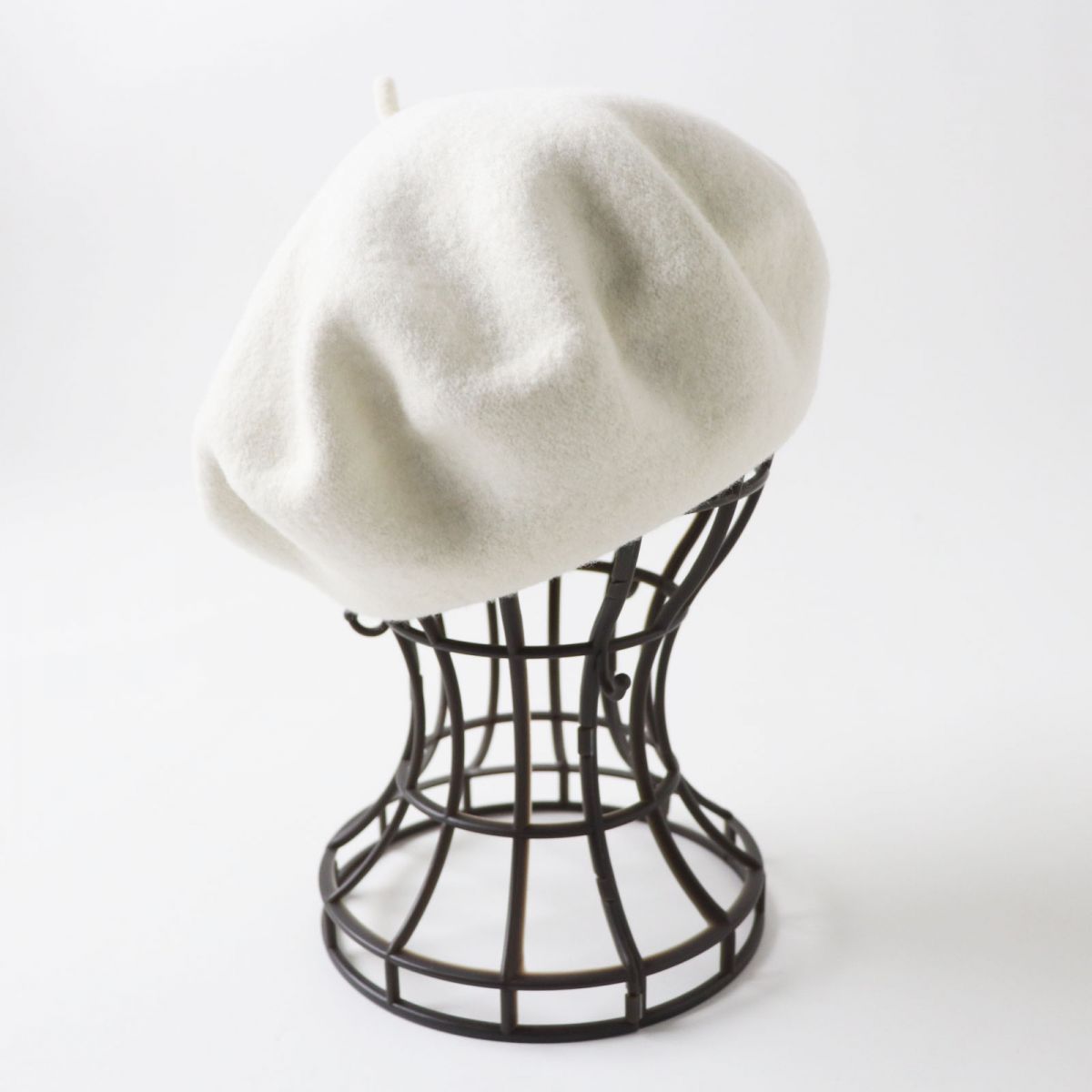 MAISON MARGIELA Wool Beret Unisex White