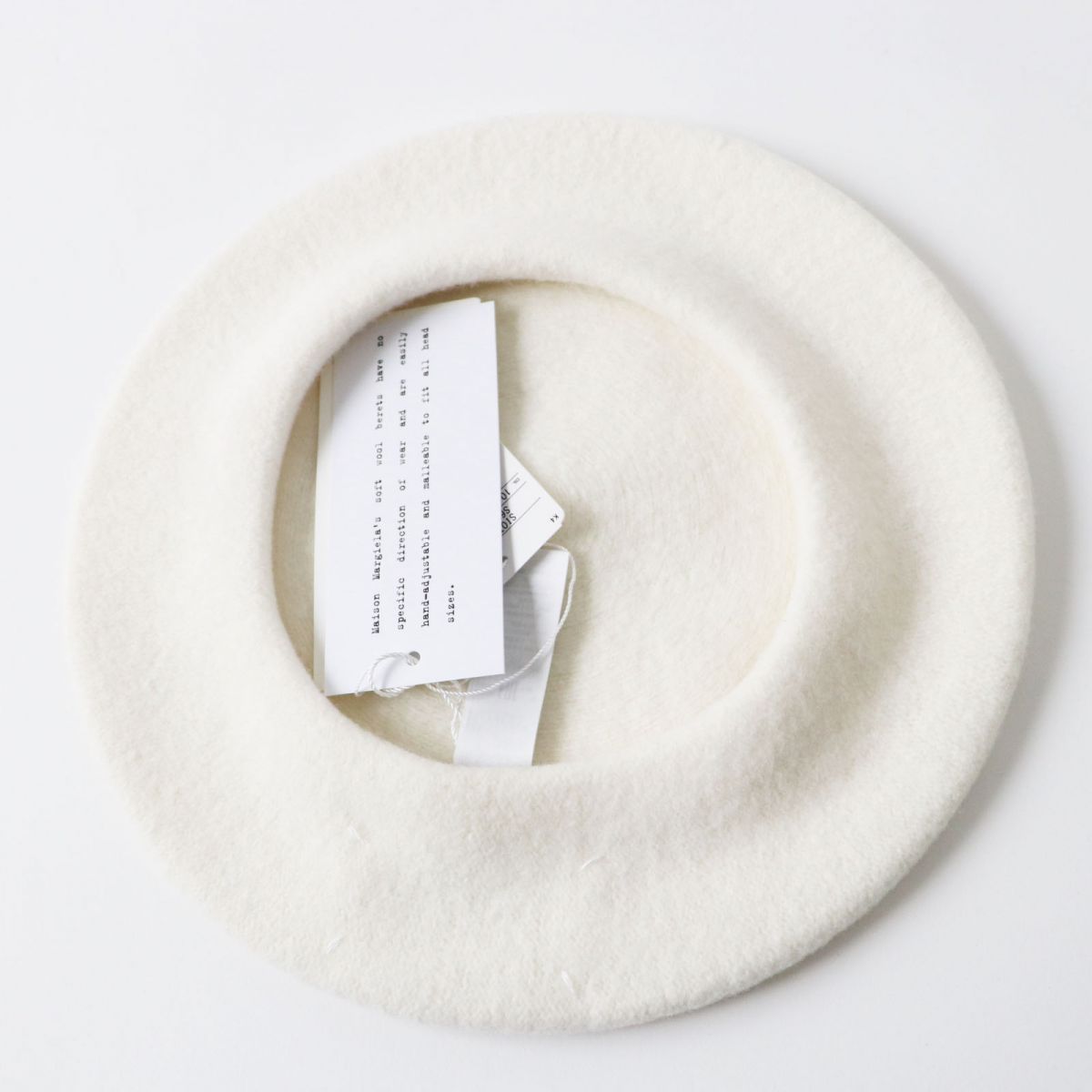 MAISON MARGIELA Wool Beret Unisex White