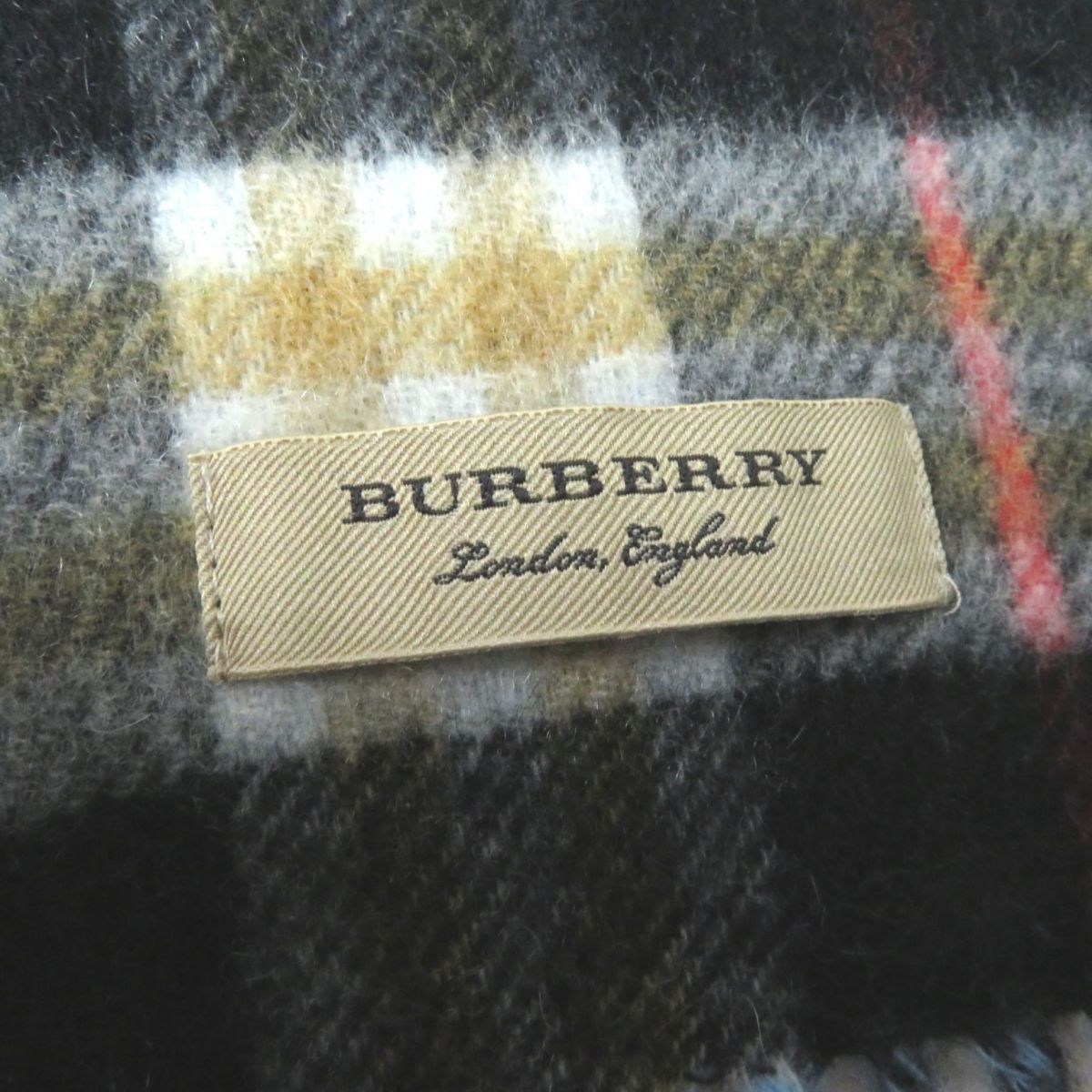 Burberry 100% Cashmere Shawl/Scarf Check