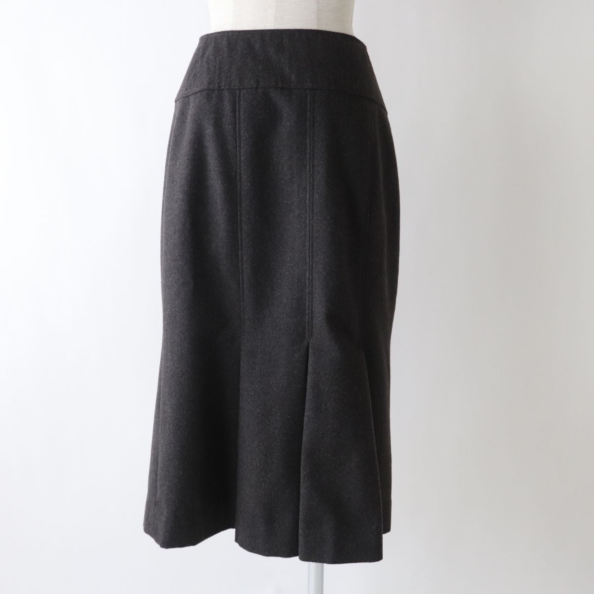 Chanel Vintage Wool Pleated Skirt Dark Grey