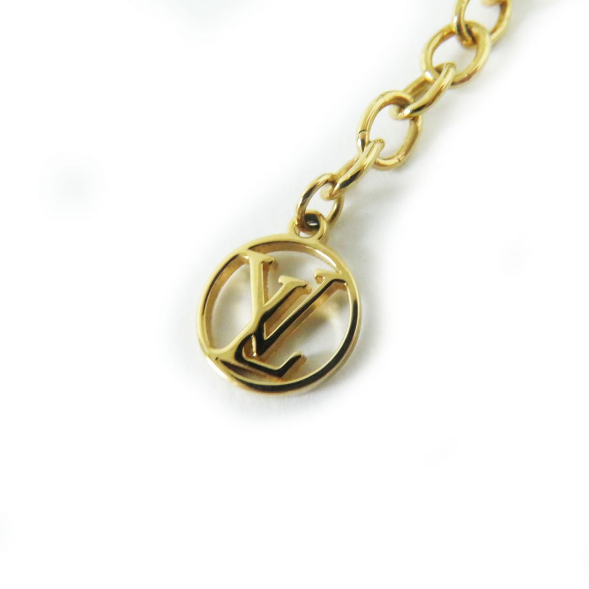 Louis Vuitton LV&ME Necklace Pendant Gold