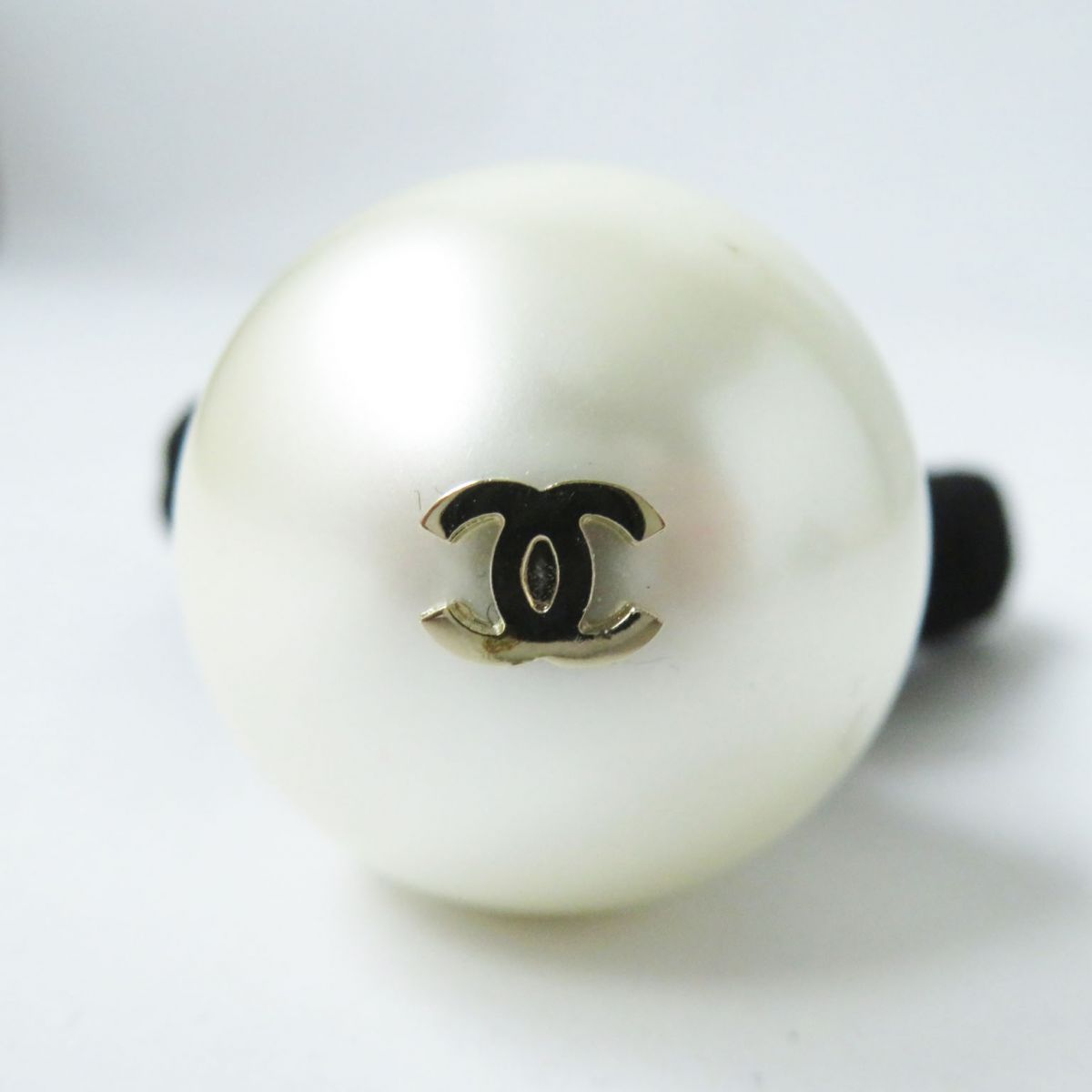 Chanel Coco Mark Faux Pearl Hair Elastic