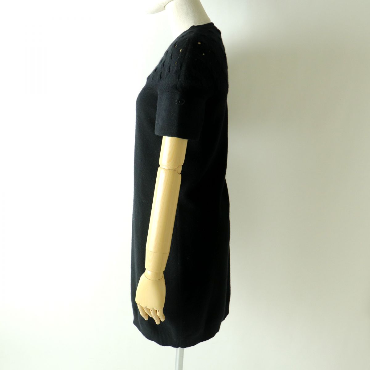 Chanel Cashmere Short Sleeve Knit Dress Black