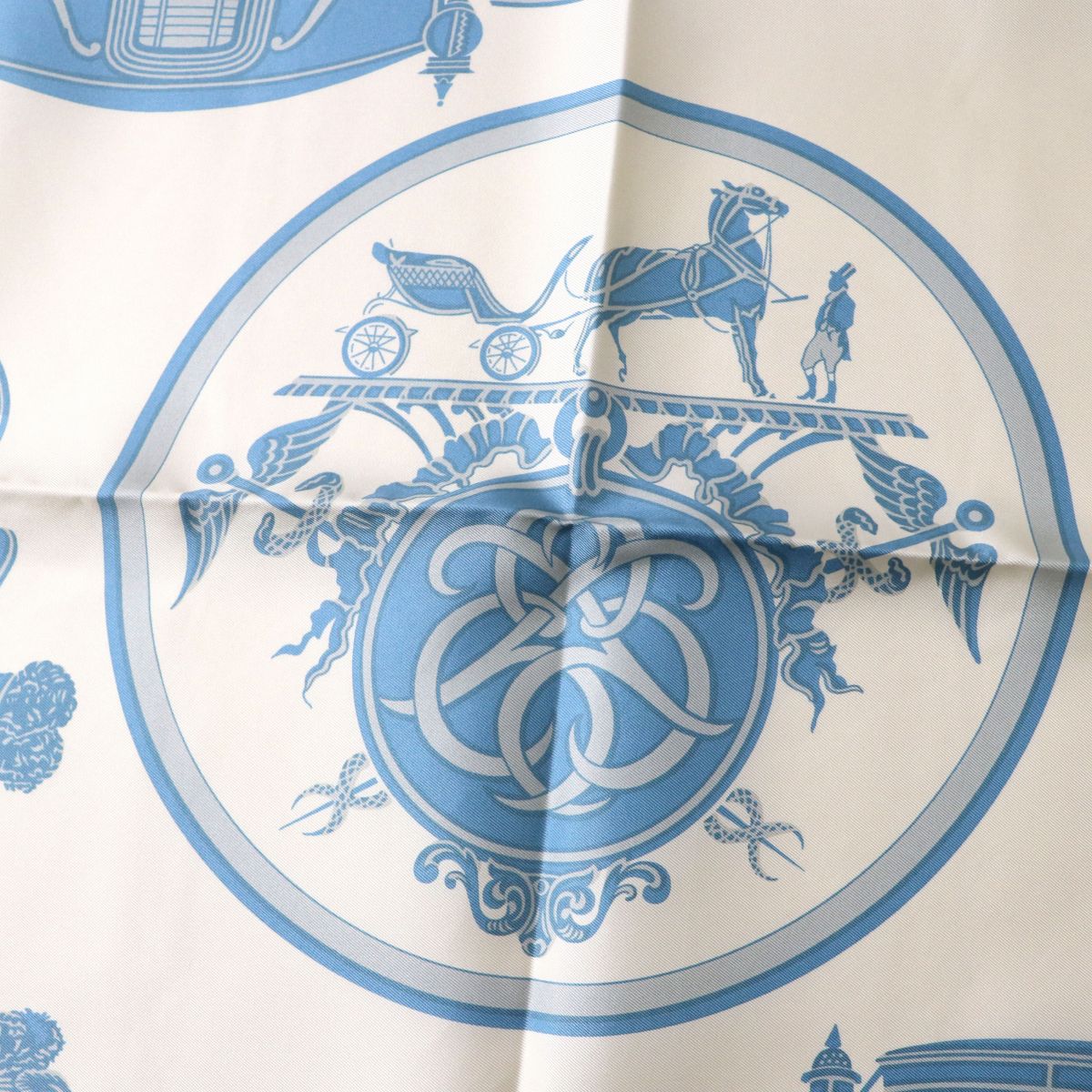 Hermes Silk 100% Scarf Carriage Pattern