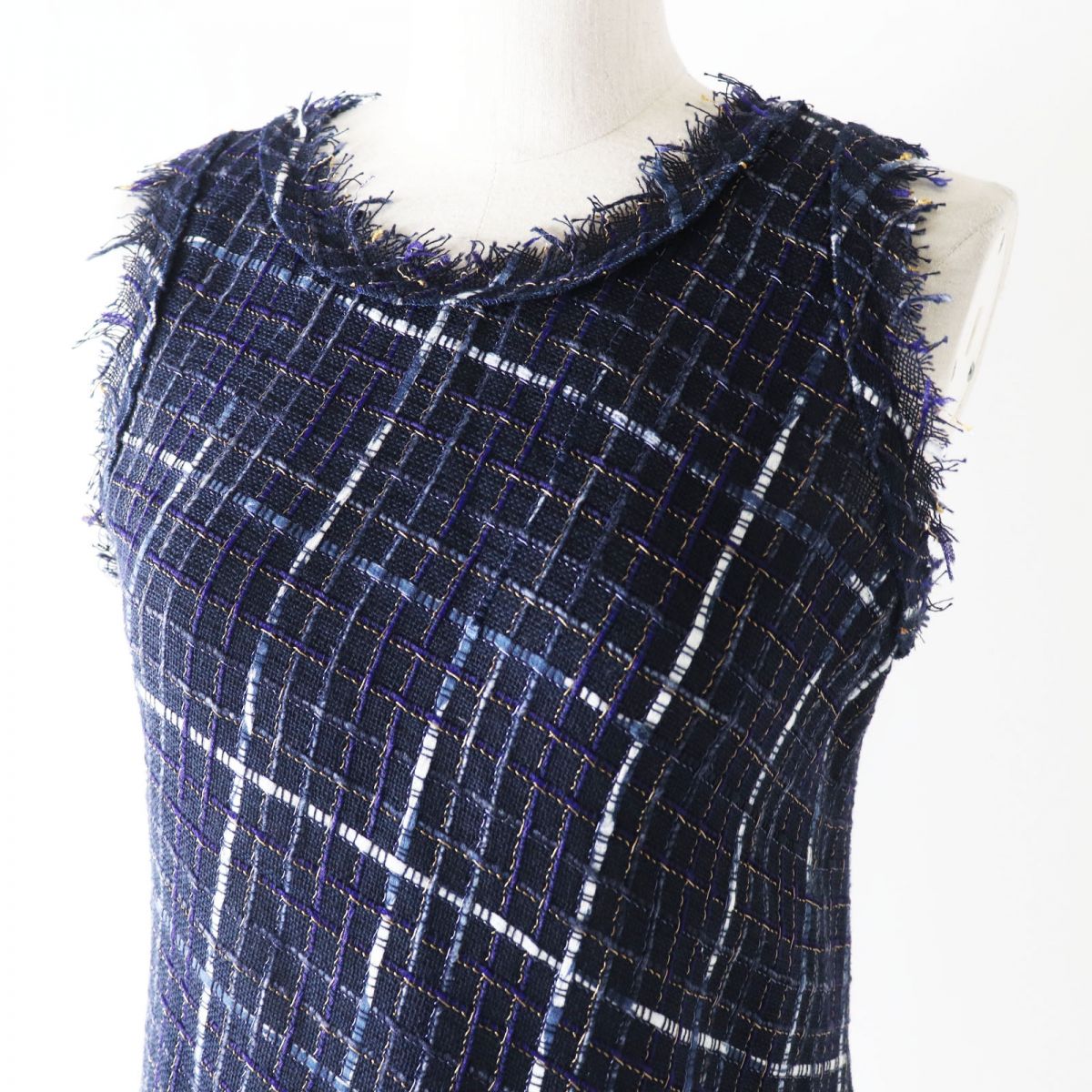 Chanel Tweed Sleeveless Cut-off Top Navy 36