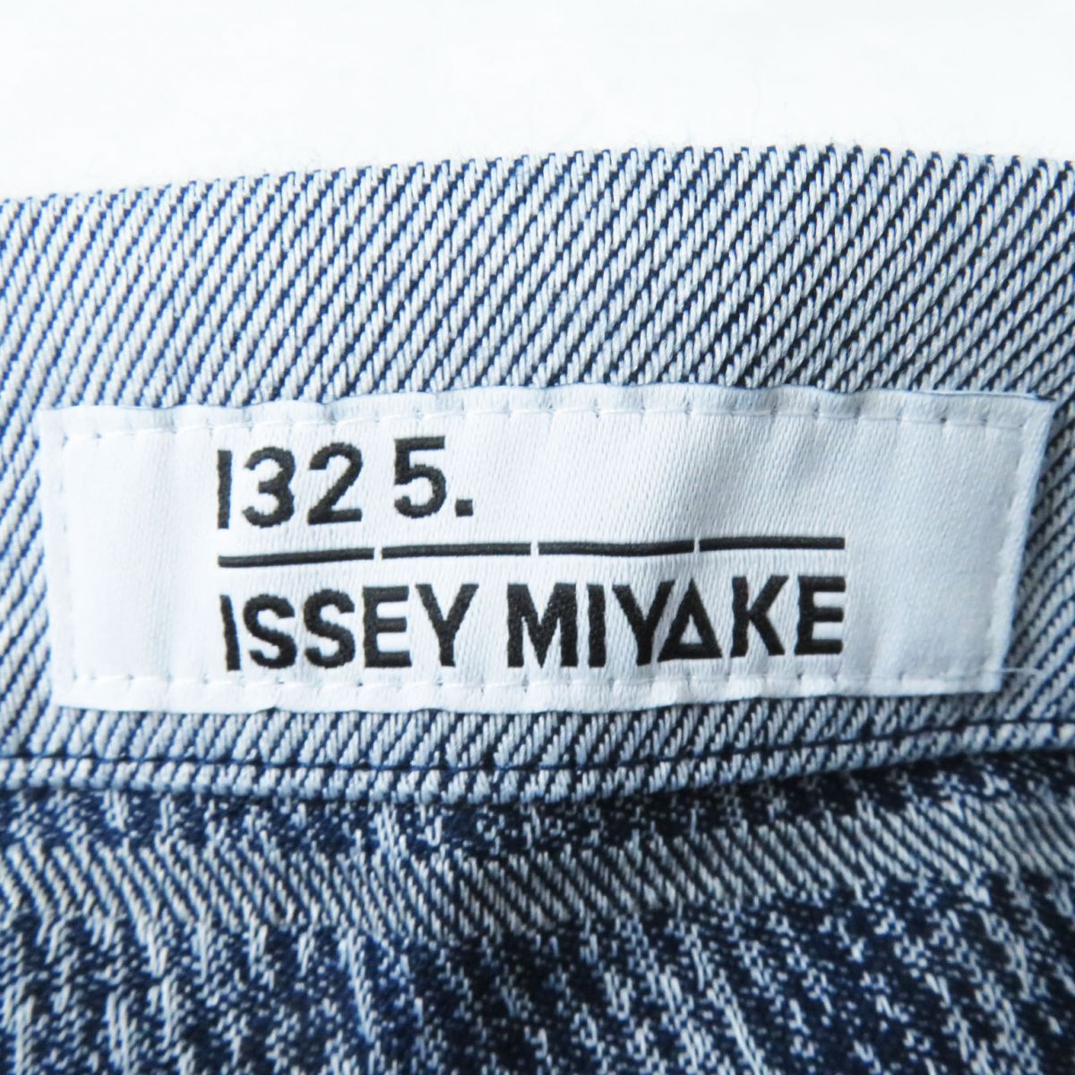 Issey Miyake Rolled Denim Pants Indigo