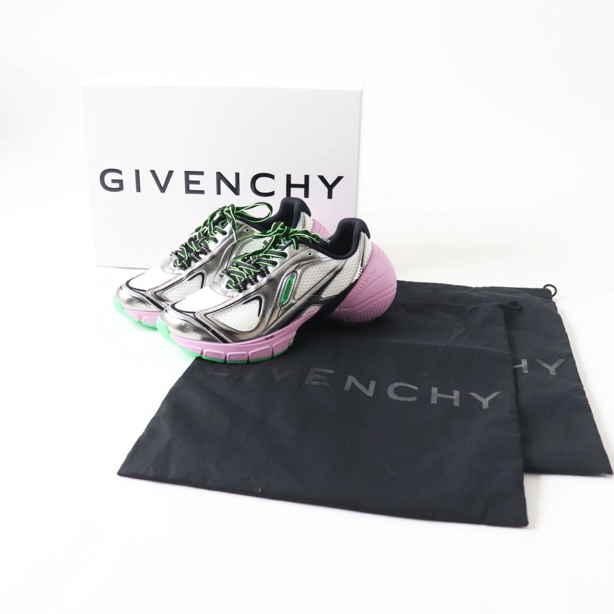 Givenchy TK-MX Runner Mesh Sneakers BE003BE1RL