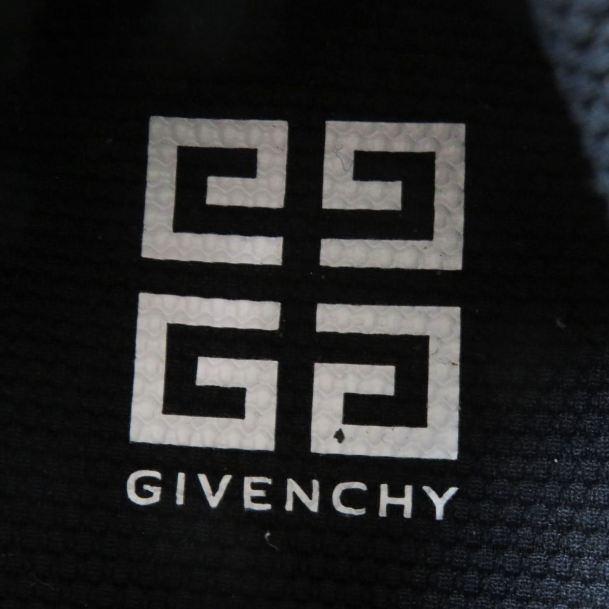 Givenchy TK-MX Runner Mesh Sneakers BE003BE1RL