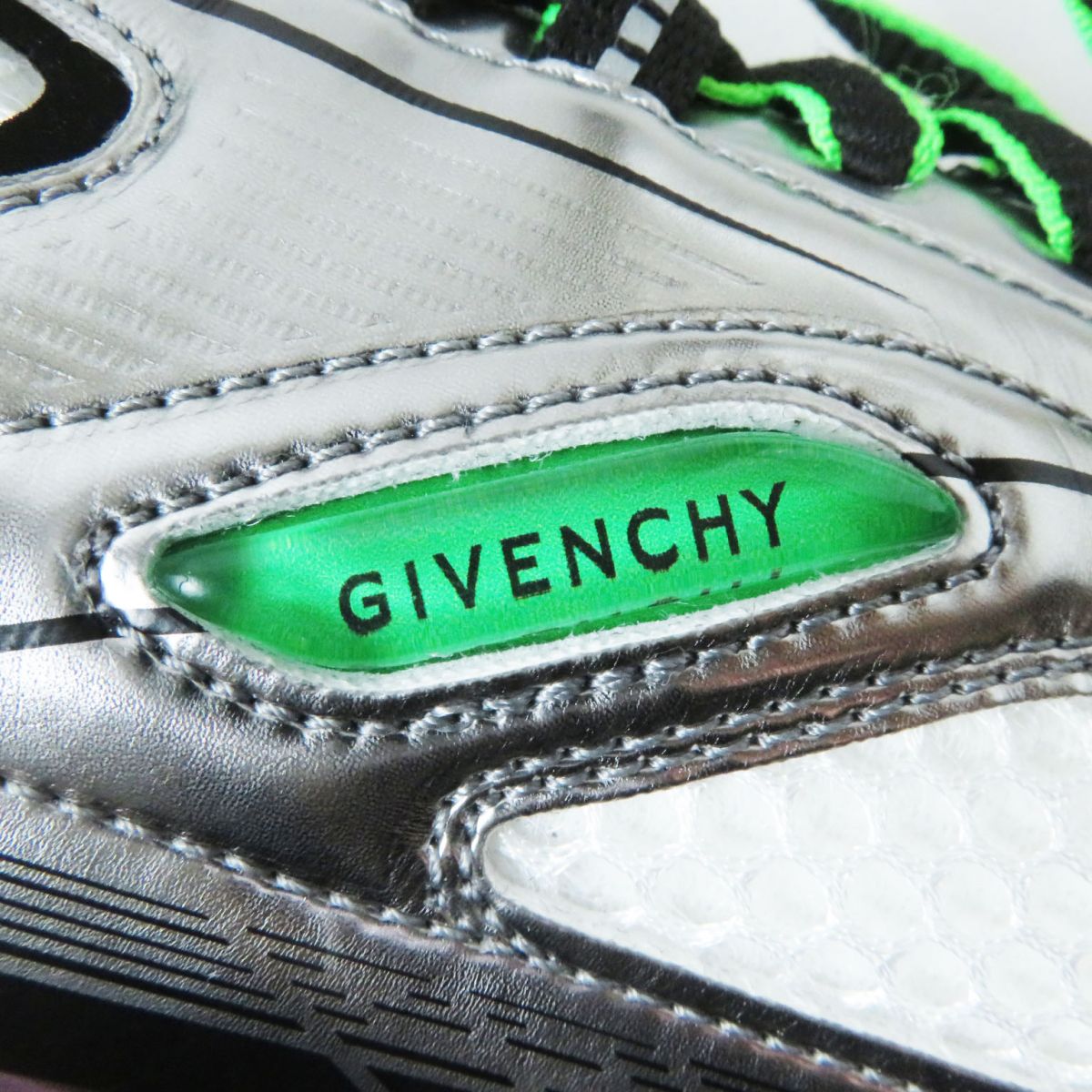 Givenchy TK-MX Runner Mesh Sneakers BE003BE1RL