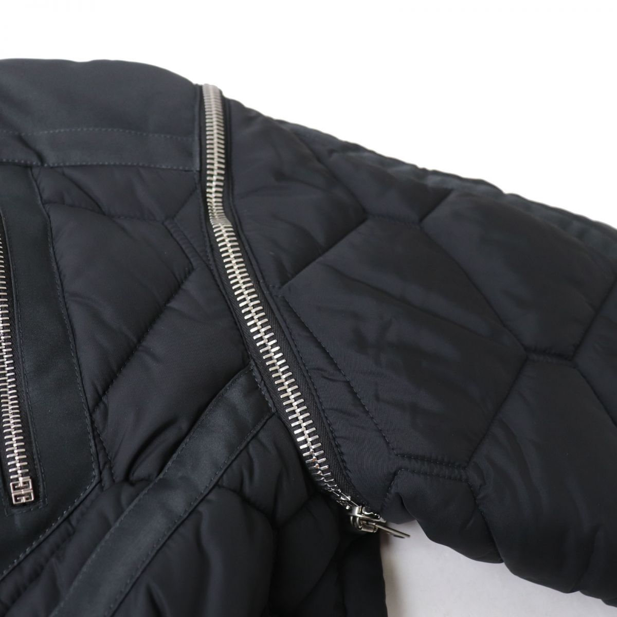 Givenchy 2WAY Quilted Windbreaker Jacket