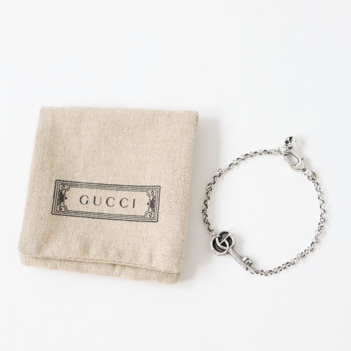 Gucci Women's Arabesque Bracelet Silver