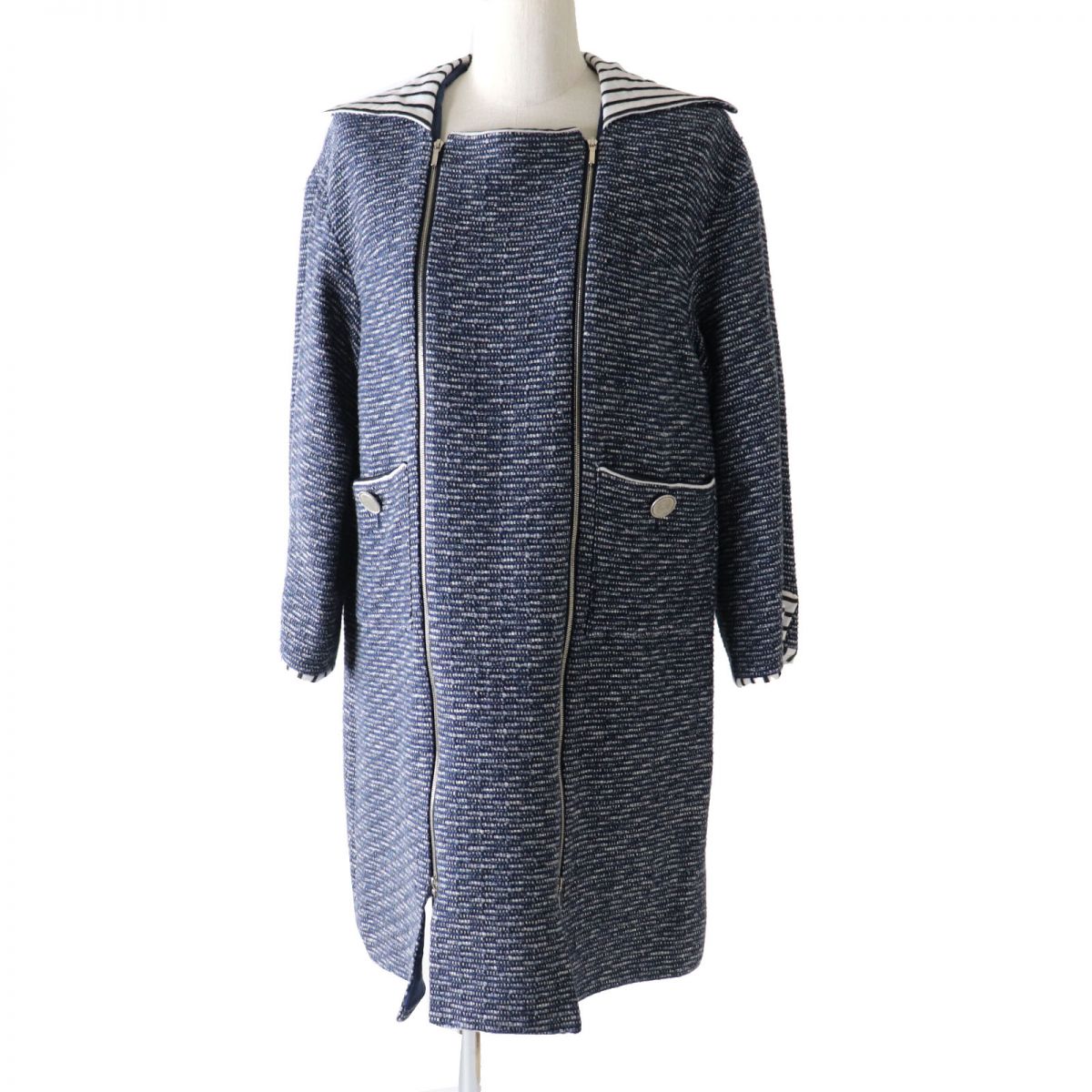 Chanel COCO Button Tweed Coat Navy 34