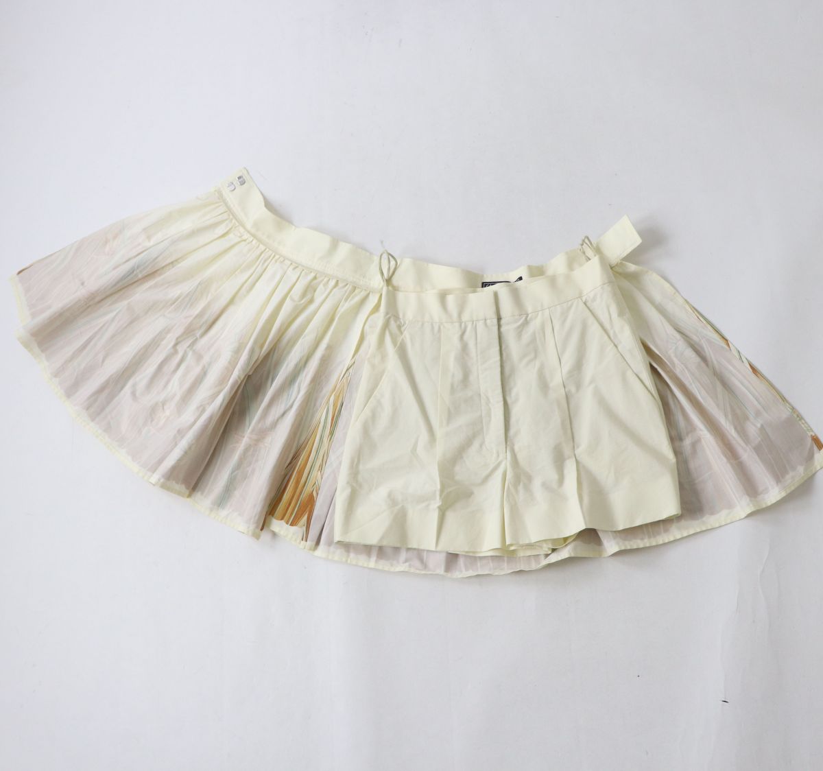 Salvatore Ferragamo Pleated Skirt Insect Pattern Ivory 38