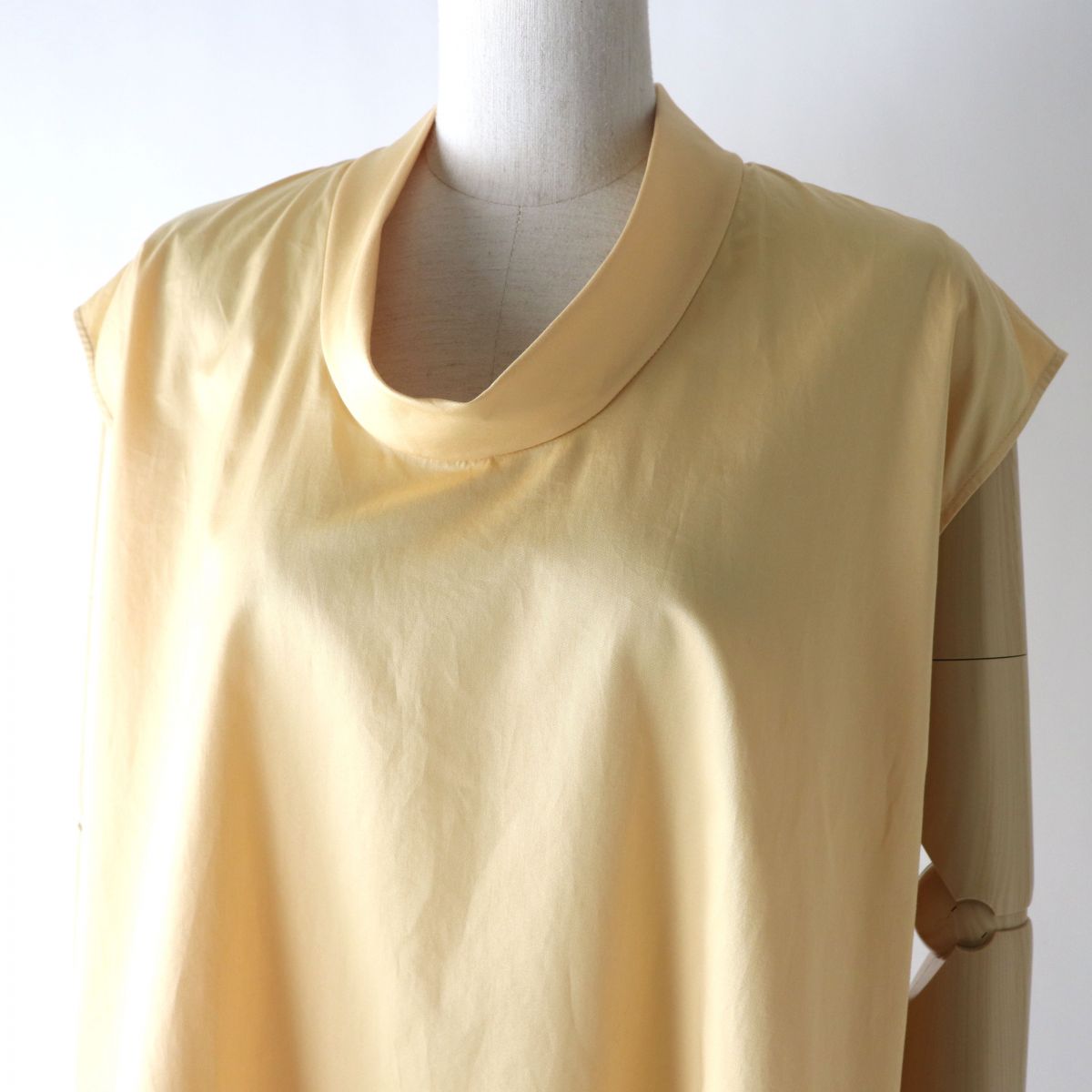 Hermes H-Lift Metal Sleeveless Shirt 36