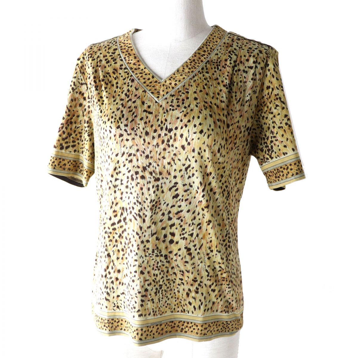 LEONARD Women's V-neck T-shirt Brown Leopard M