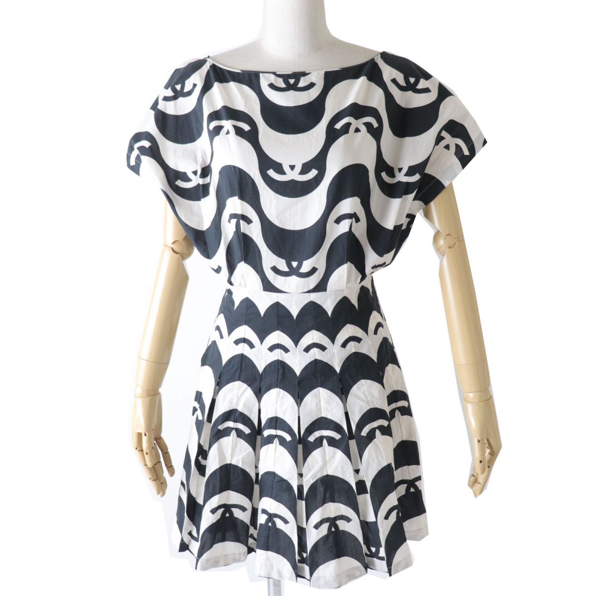 Chanel COCO Mark Cotton Dress P70082