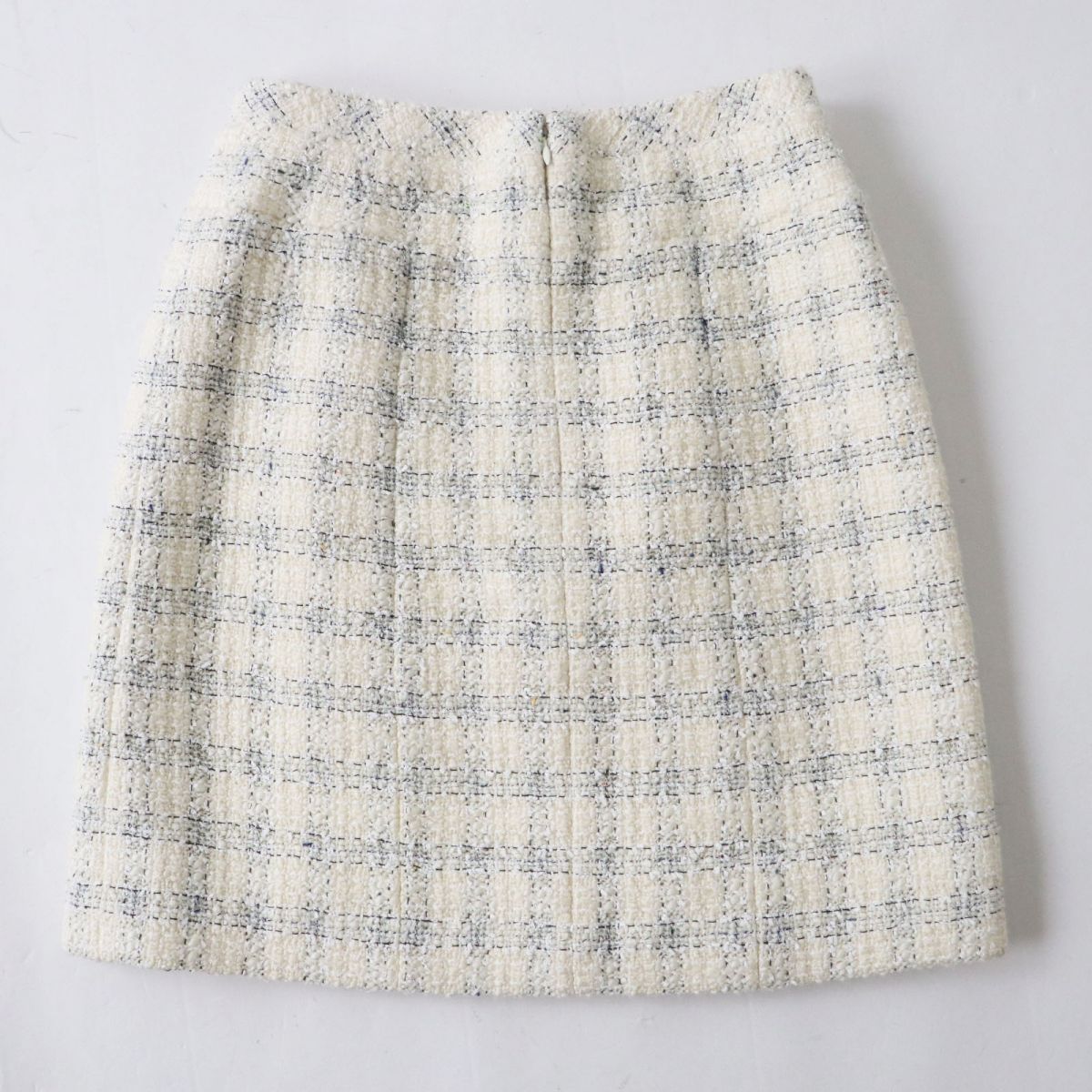 Chanel COCO Mark Tweed Trapezoid Skirt Ivory 34