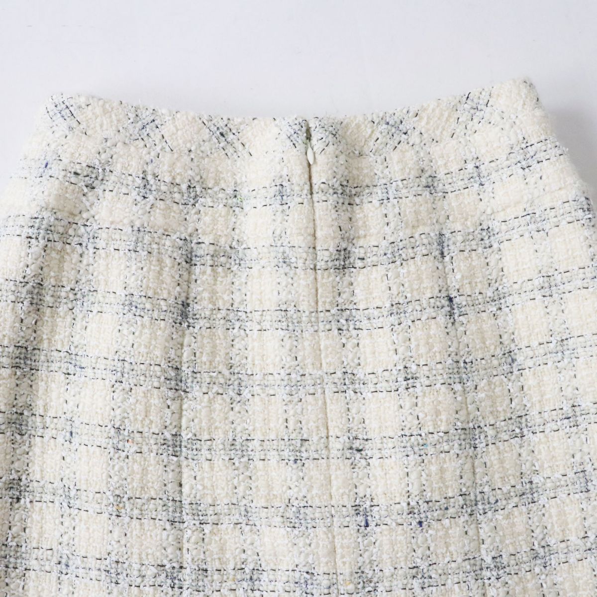 Chanel COCO Mark Tweed Trapezoid Skirt Ivory 34