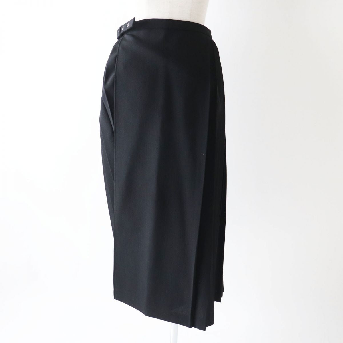 Christian Dior Women's Midi Pleated Skirt Black 38