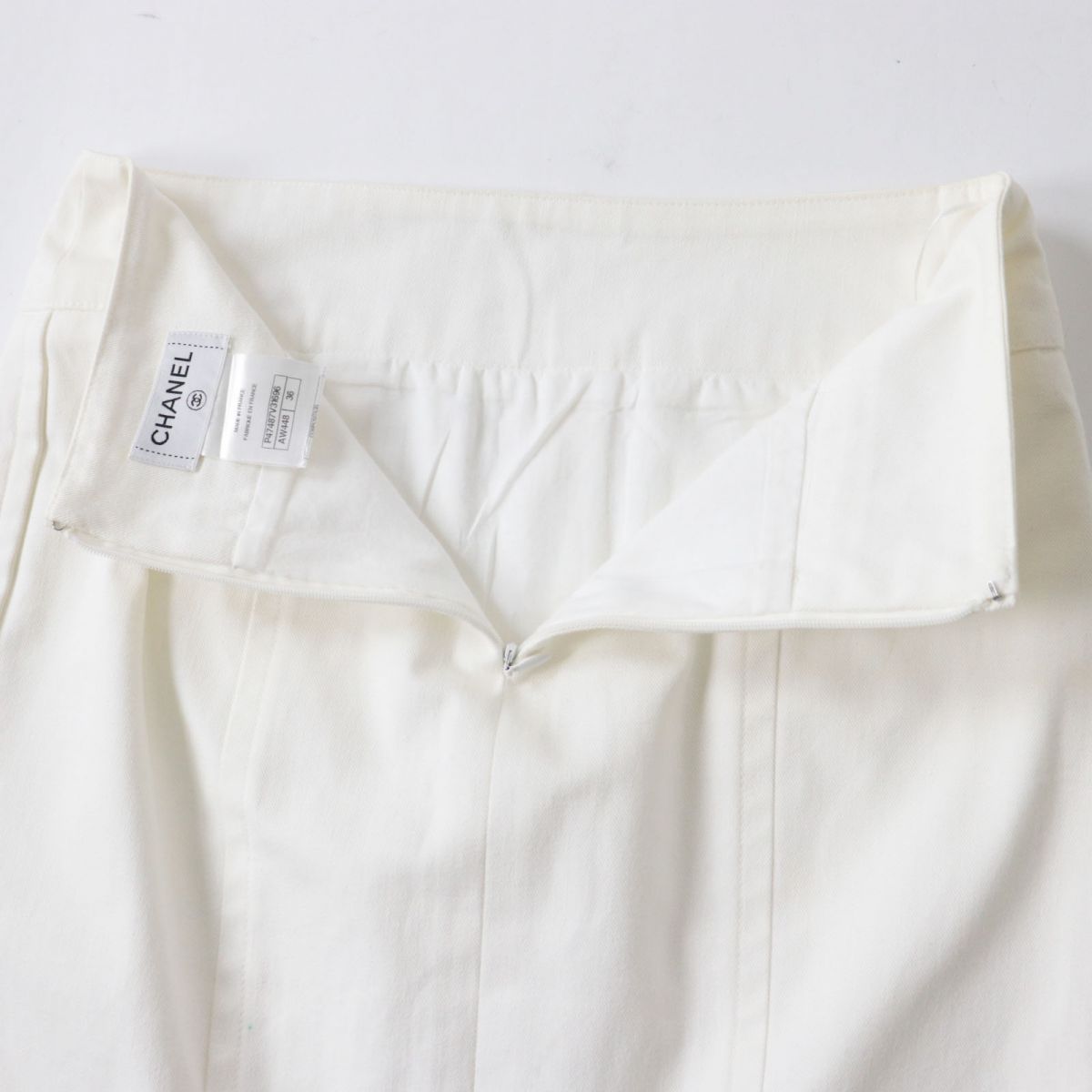 Chanel COCO Mark White Denim Skirt 36