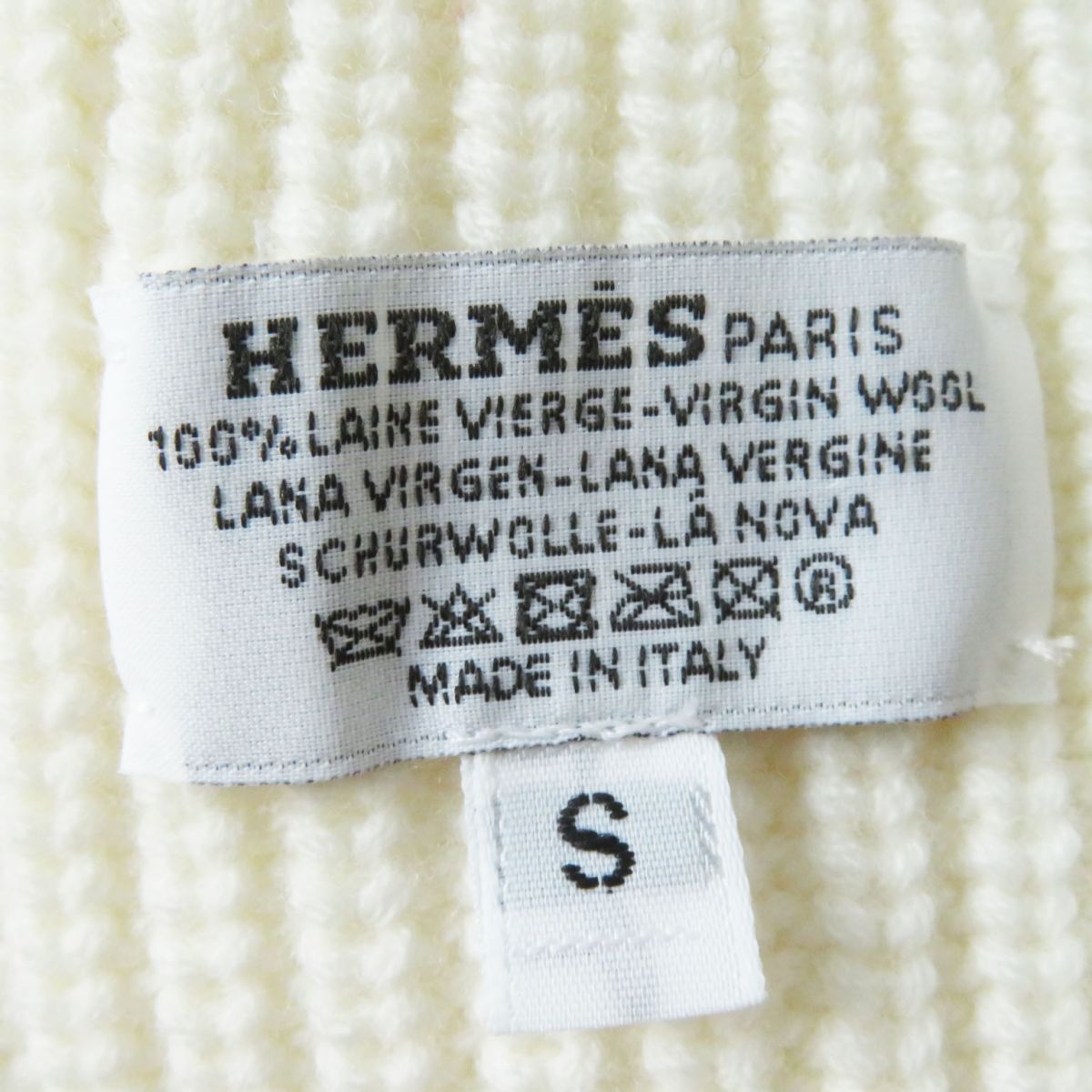 Hermes Women's Wool Knit Gloves White S